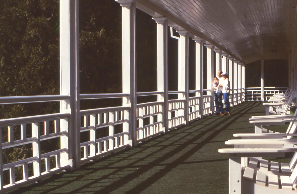 Wawona Hotel Exterior photo